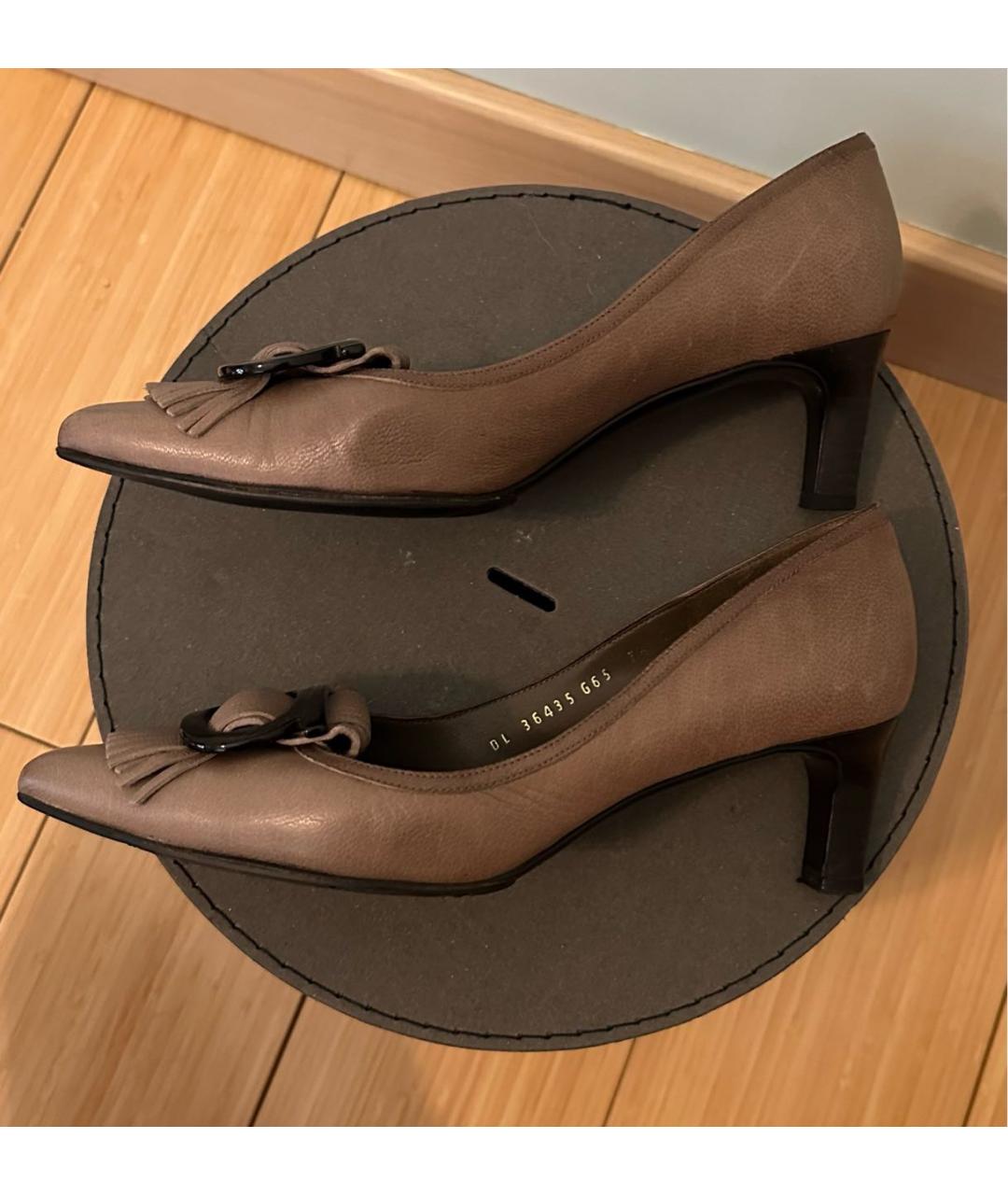 FERRAGAMO Бежевые кожаные туфли, фото 5