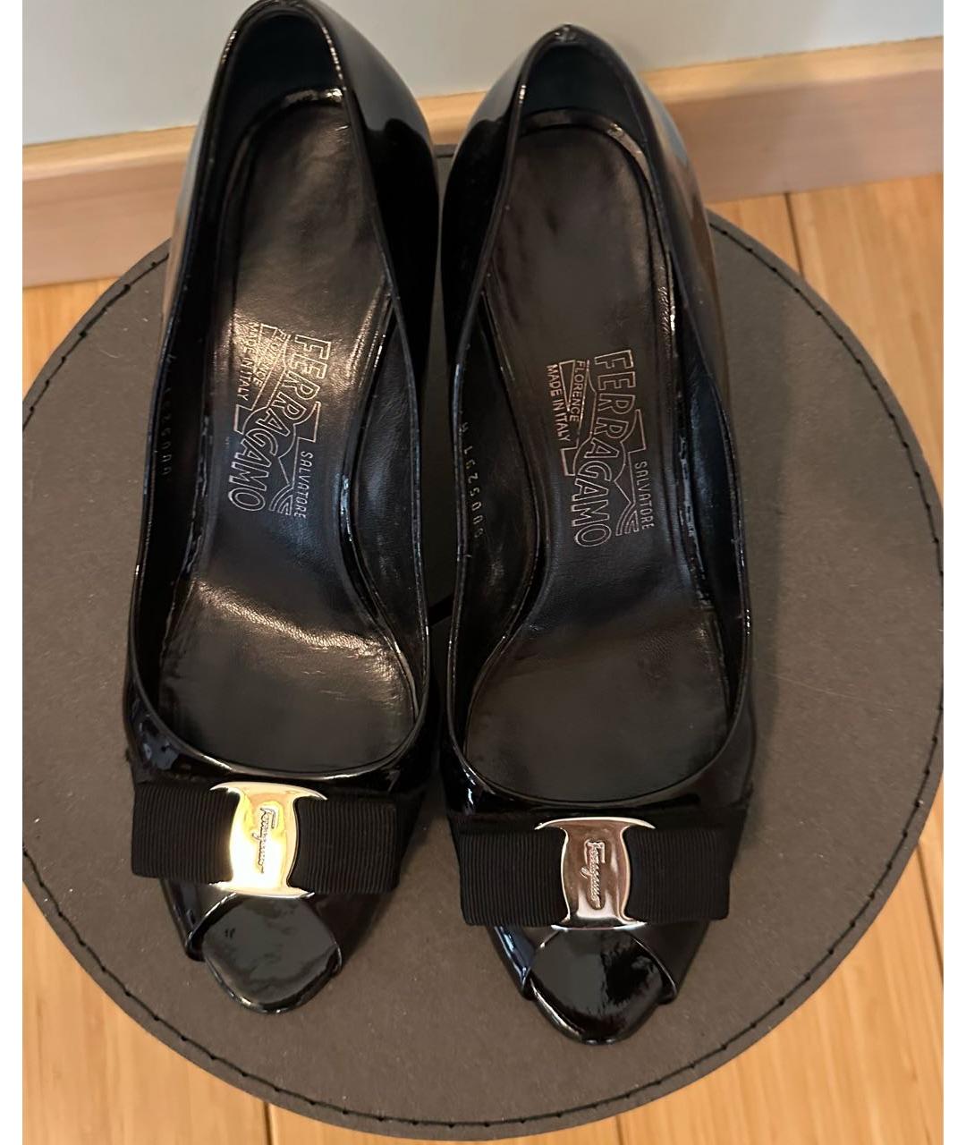 FERRAGAMO Черные туфли из лакированной кожи, фото 3