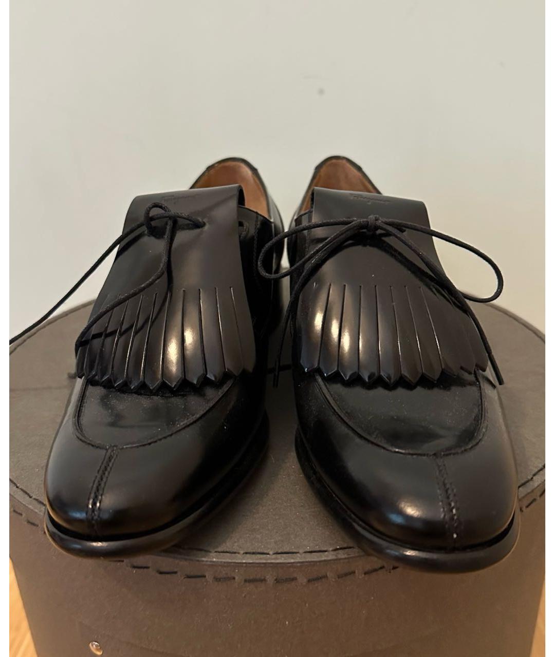 FERRAGAMO Черные ботинки из лакированной кожи, фото 2