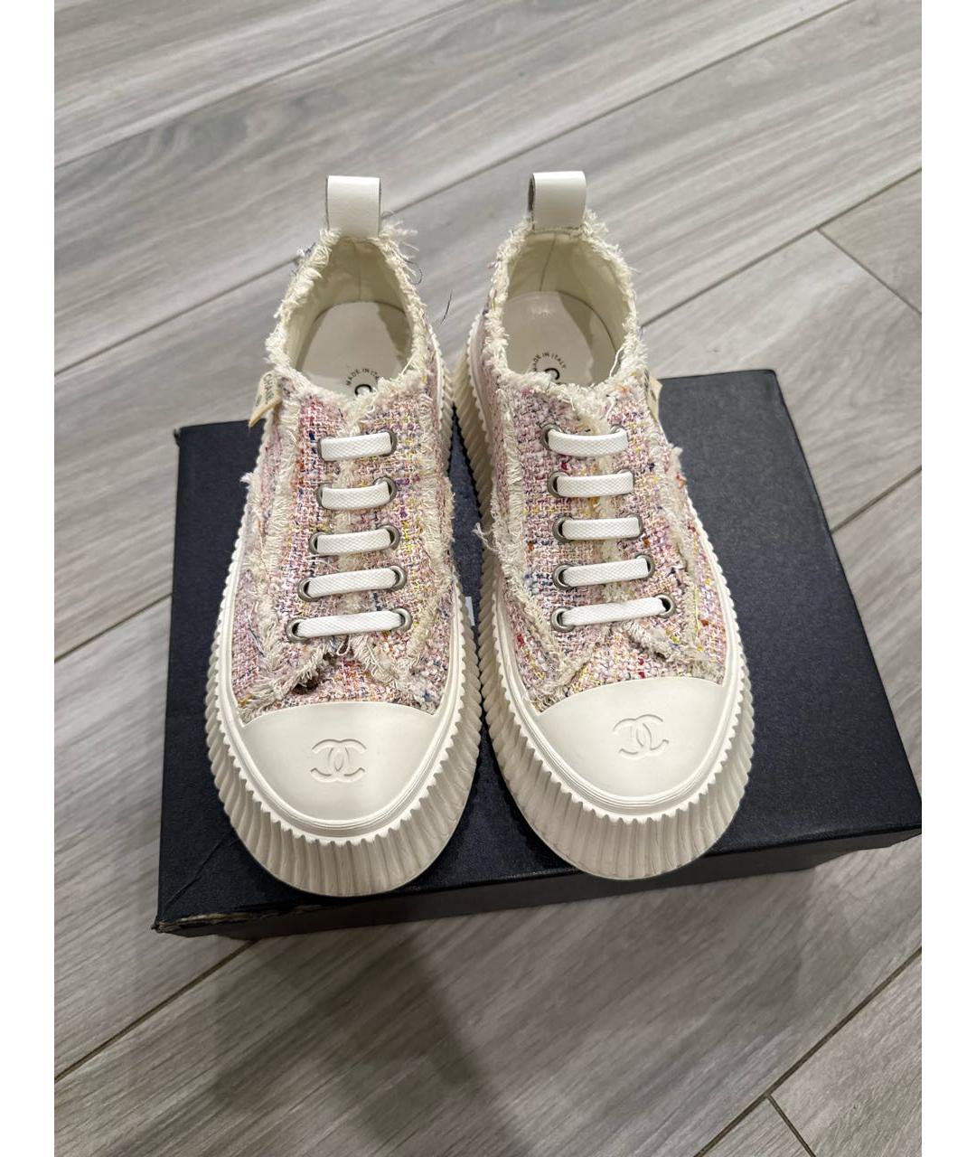 CHANEL Розовые кеды, фото 2