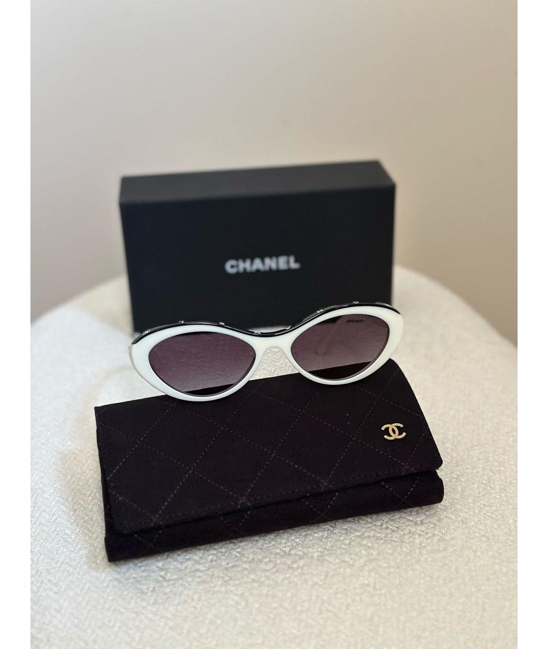 CHANEL Белые пластиковые солнцезащитные очки, фото 2