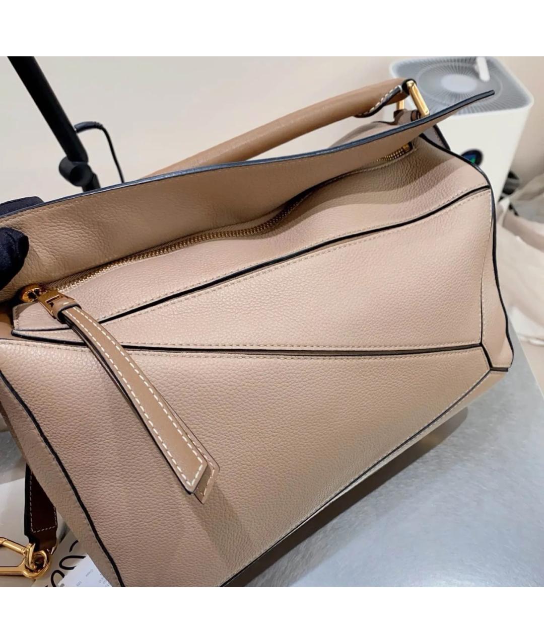 LOEWE Бежевая кожаная сумка через плечо, фото 5