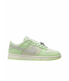 NIKE Кеды
