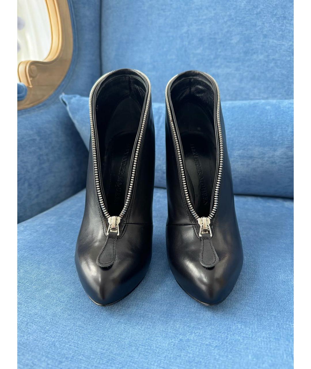 ALEXANDER MCQUEEN Черные кожаные ботильоны, фото 2