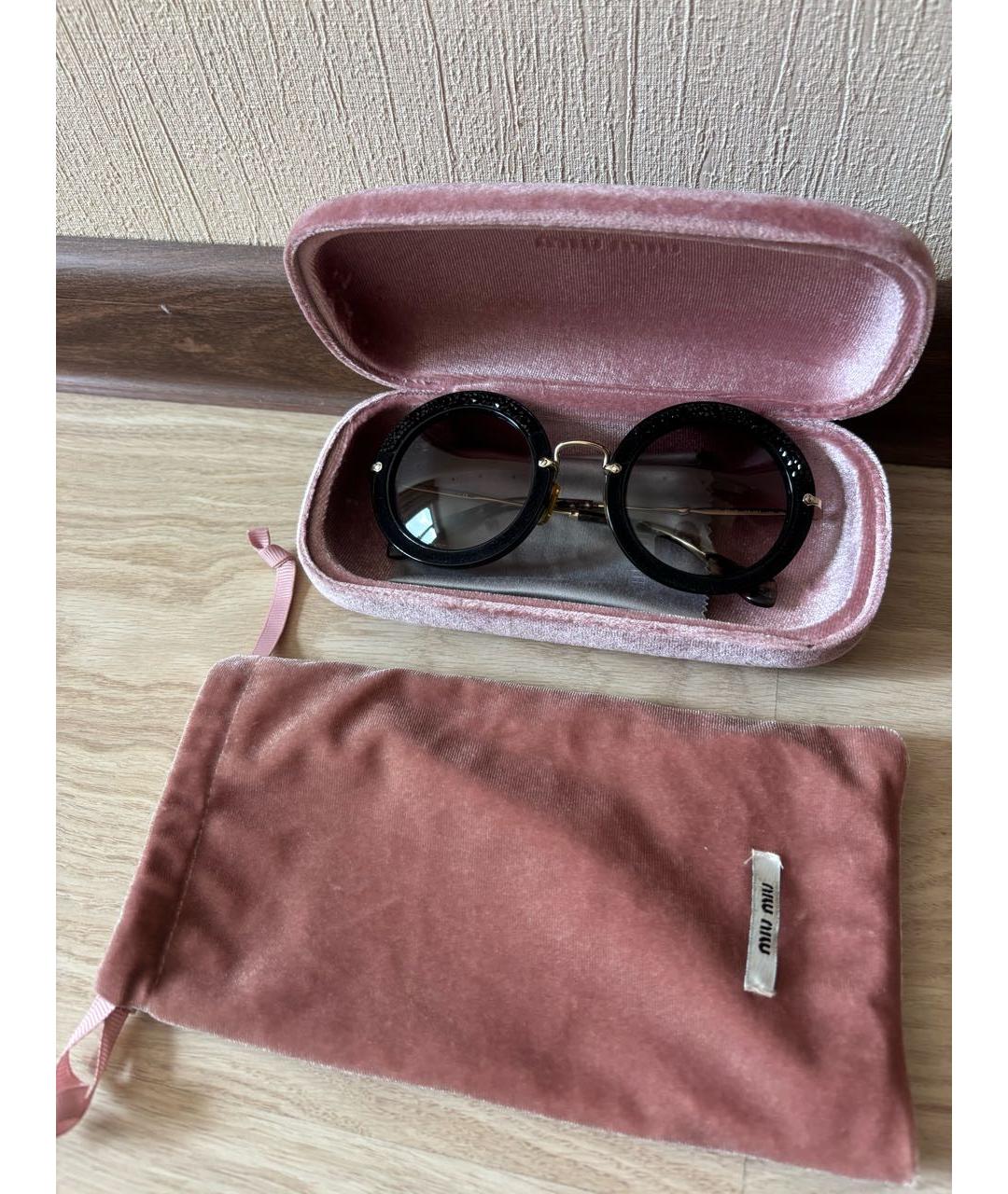 MIU MIU Черные пластиковые солнцезащитные очки, фото 4