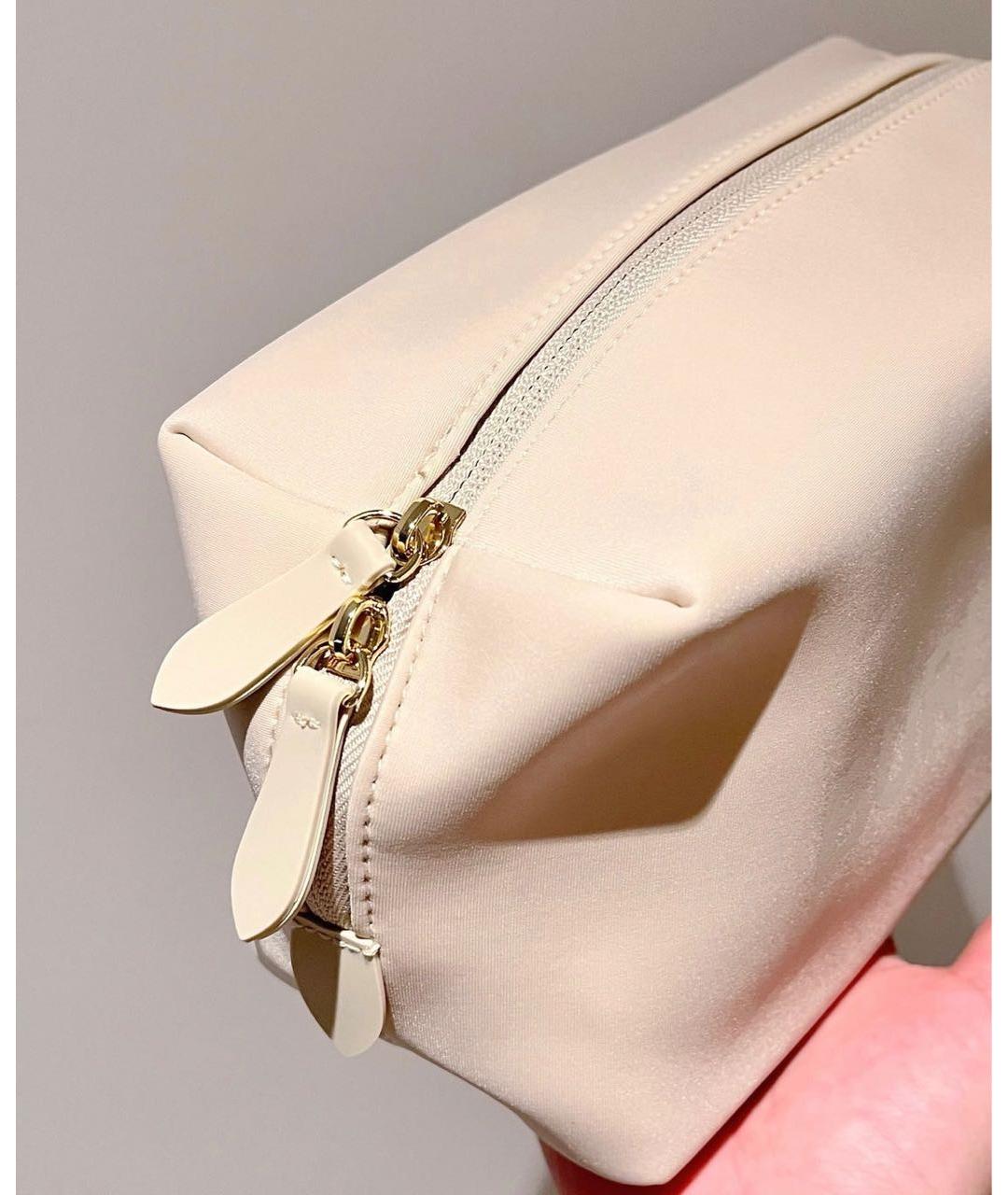 BURBERRY Бежевая косметичка, фото 2