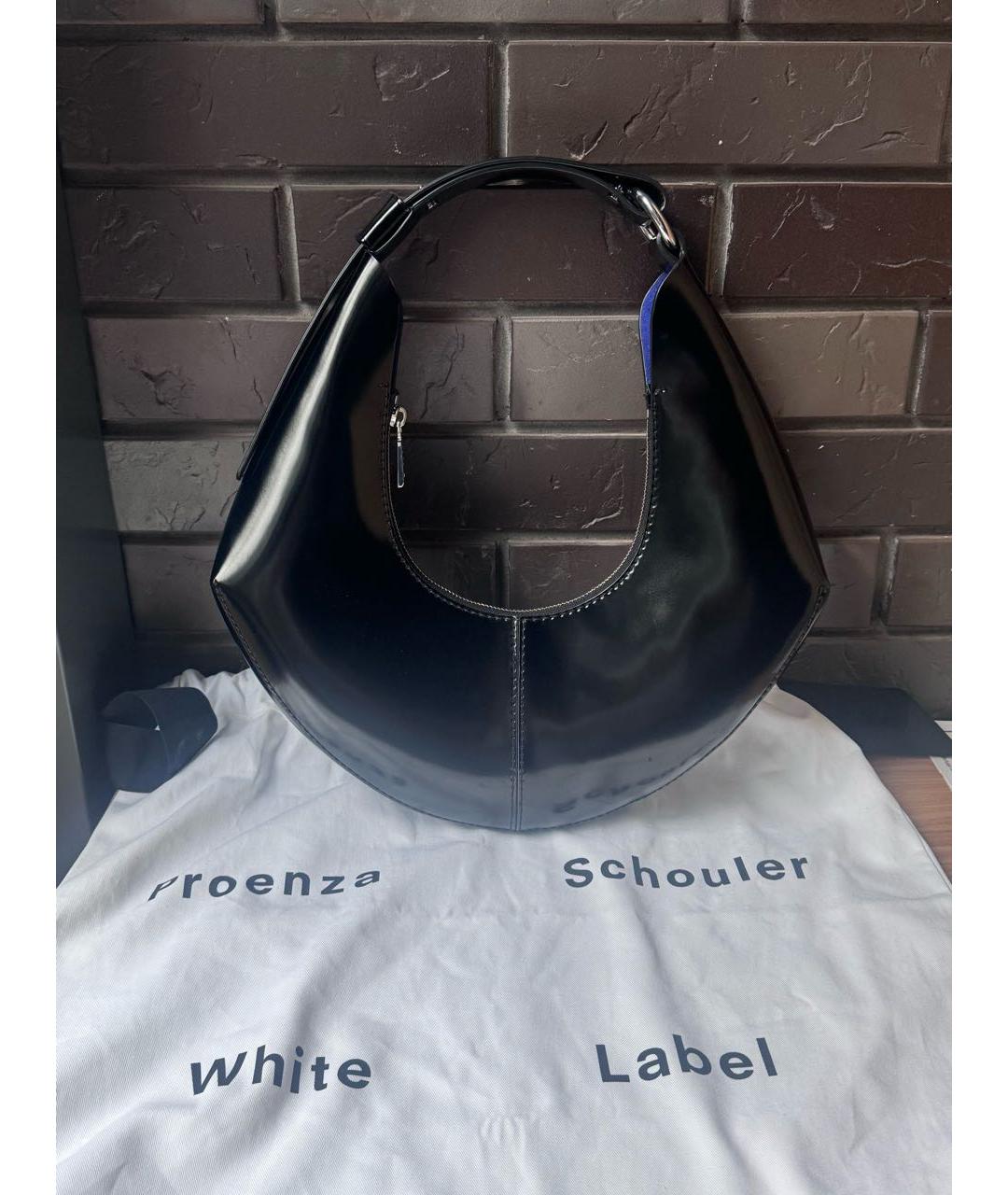 PROENZA SCHOULER Черная сумка с короткими ручками из лакированной кожи, фото 2