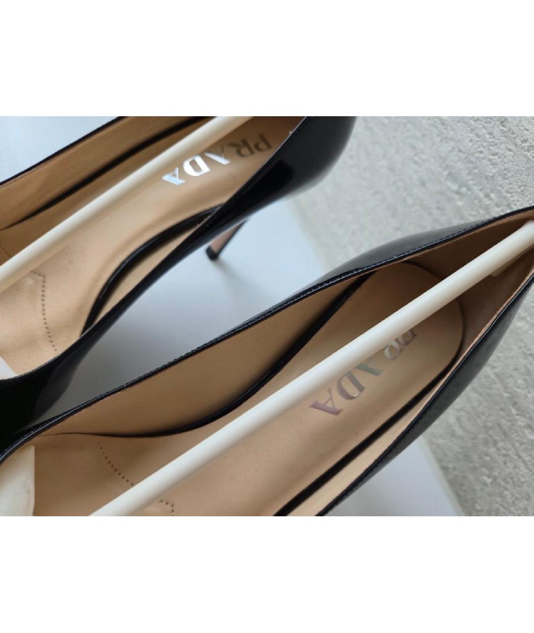 PRADA Черные туфли из лакированной кожи, фото 4