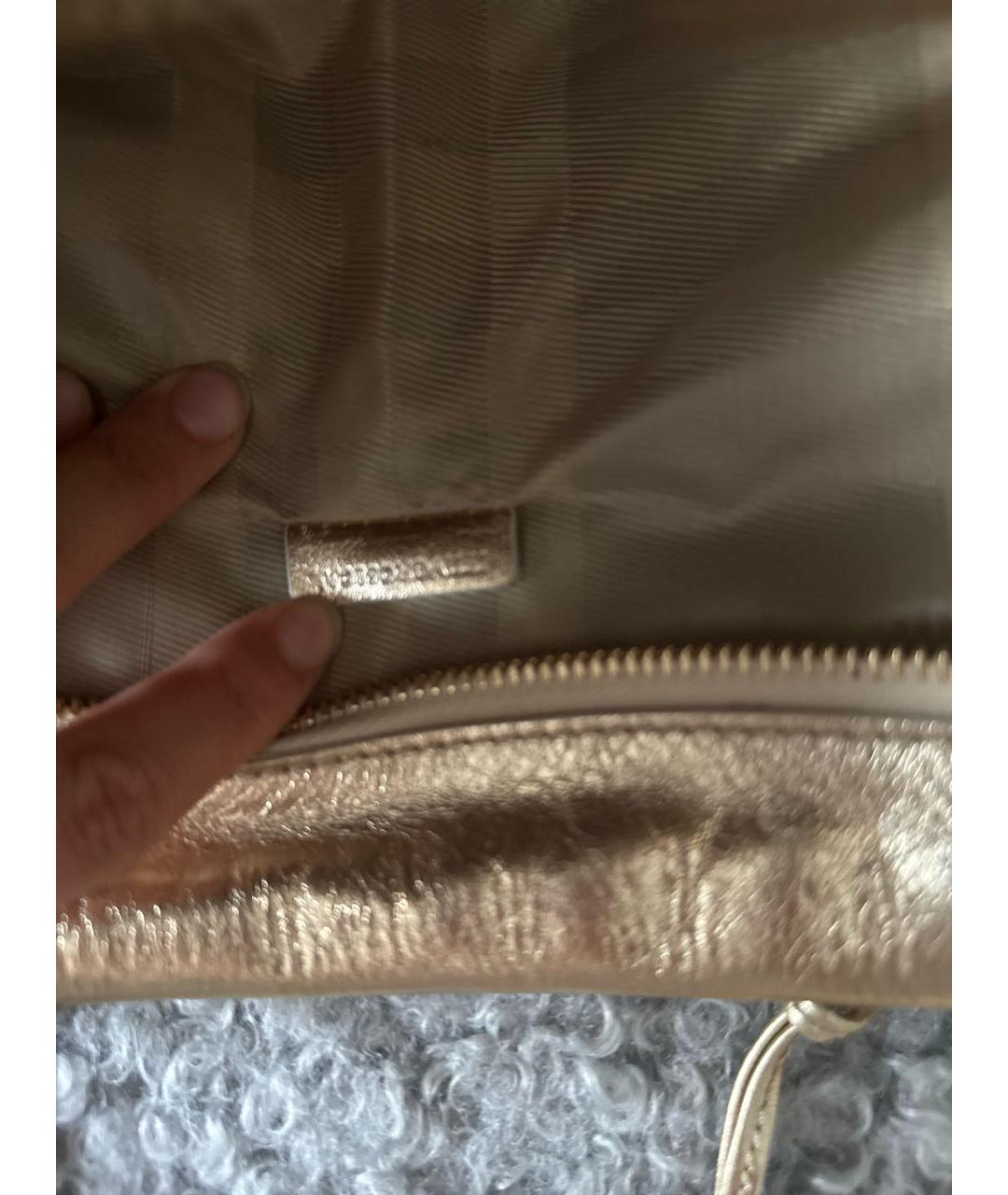 BURBERRY Золотая кожаная сумка с короткими ручками, фото 6