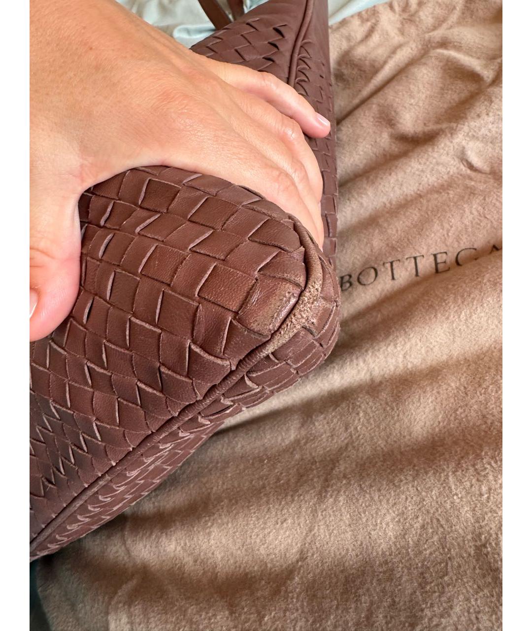 BOTTEGA VENETA Коричневая кожаная сумка тоут, фото 6