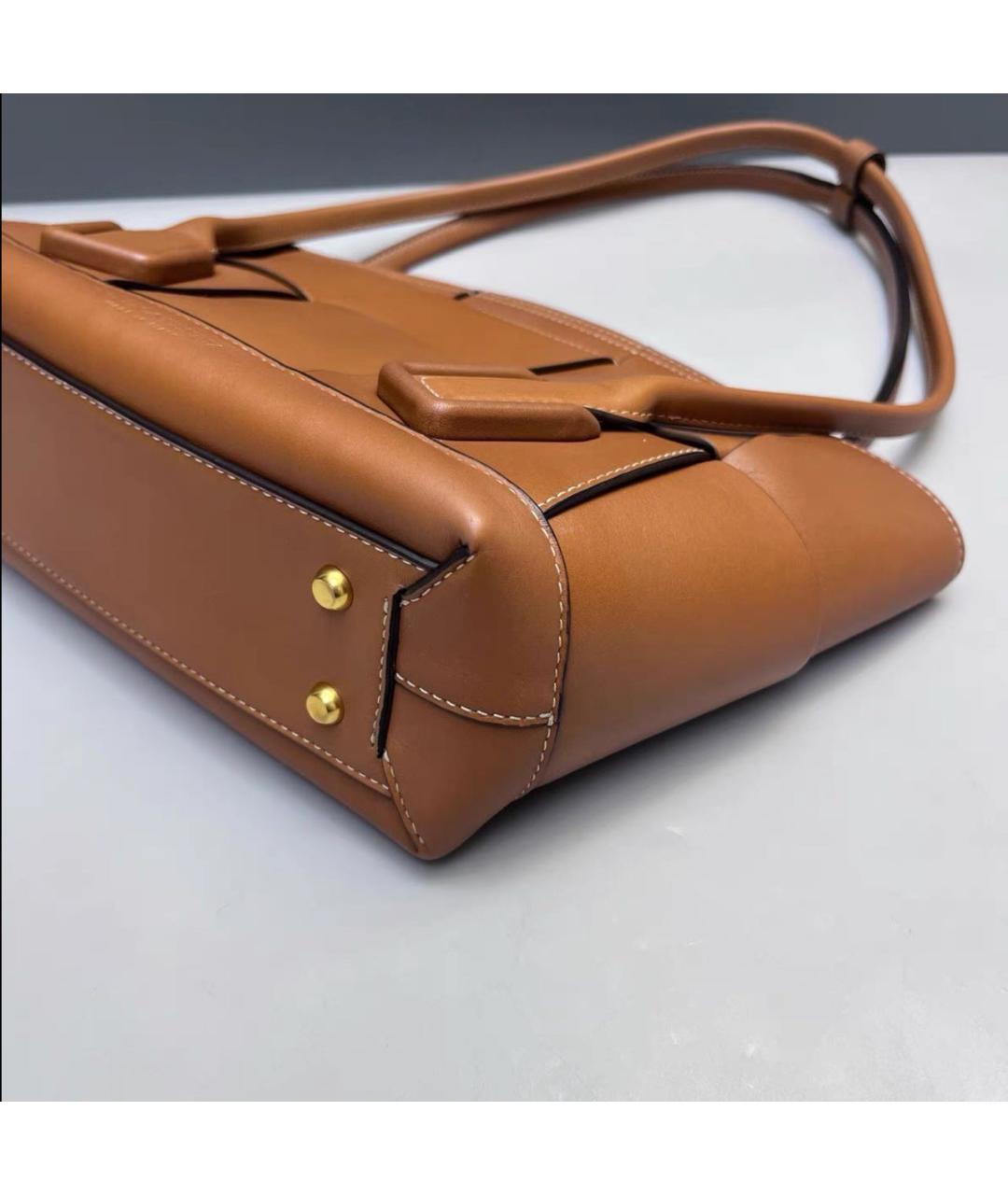 BOTTEGA VENETA Коричневая кожаная сумка тоут, фото 4