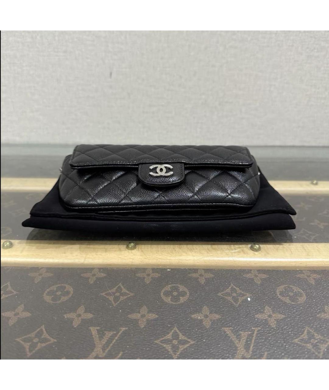 CHANEL Черная кожаная сумка через плечо, фото 4