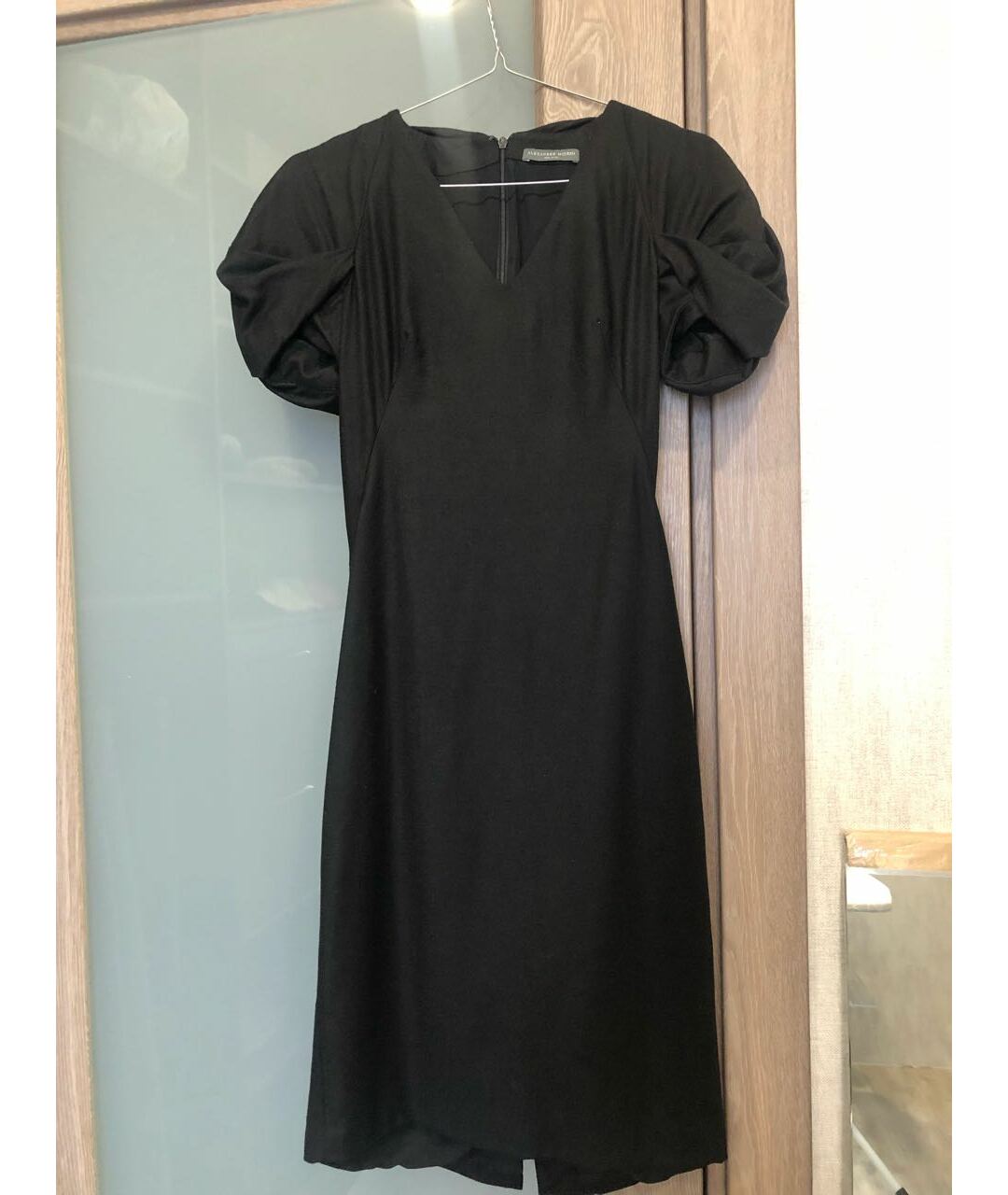 ALEXANDER MCQUEEN Черное шерстяное коктейльное платье, фото 7