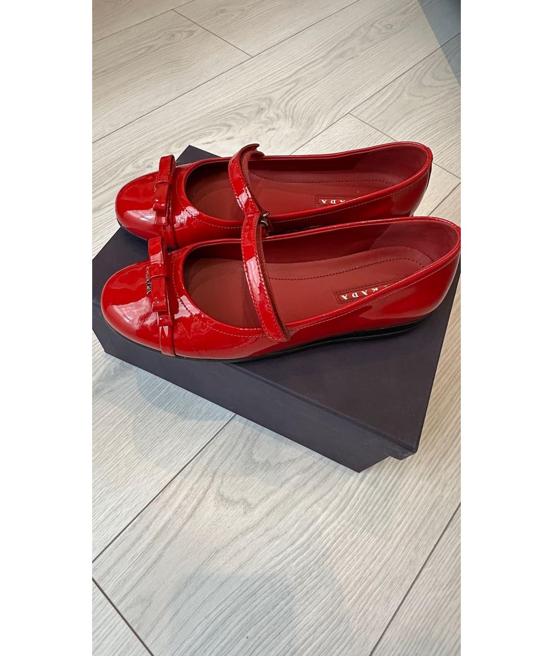 PRADA Красные туфли из лакированной кожи, фото 2