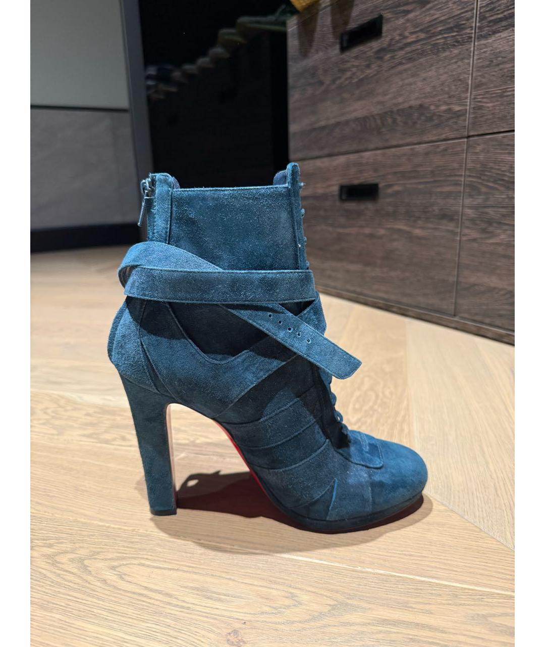 CHRISTIAN LOUBOUTIN Синие замшевые ботильоны, фото 5