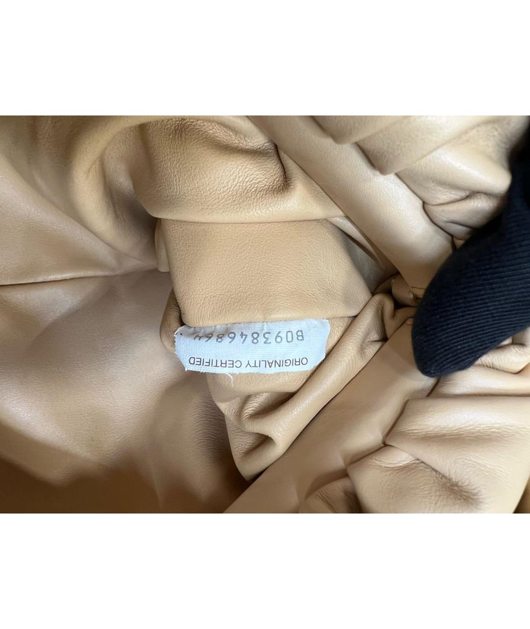 BOTTEGA VENETA Бежевая кожаная сумка с короткими ручками, фото 6