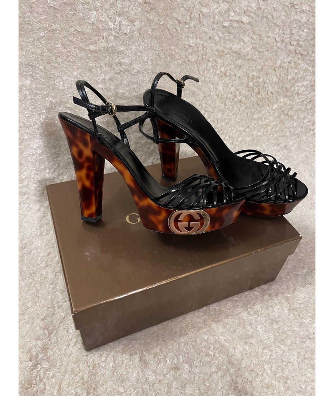 GUCCI Черные босоножки из лакированной кожи, фото 2