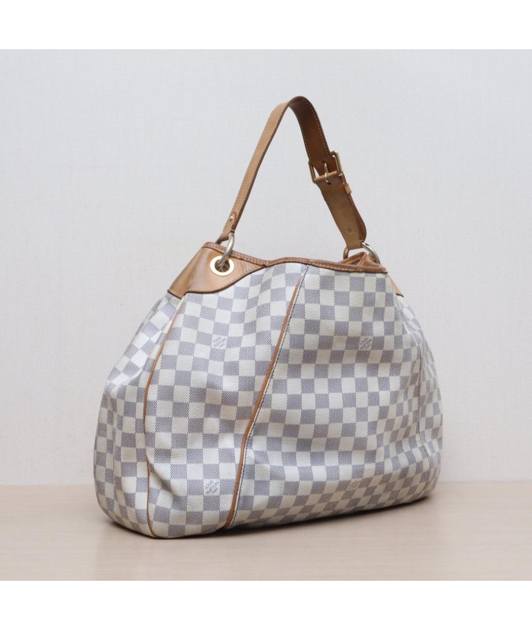 LOUIS VUITTON Белая сумка через плечо, фото 5