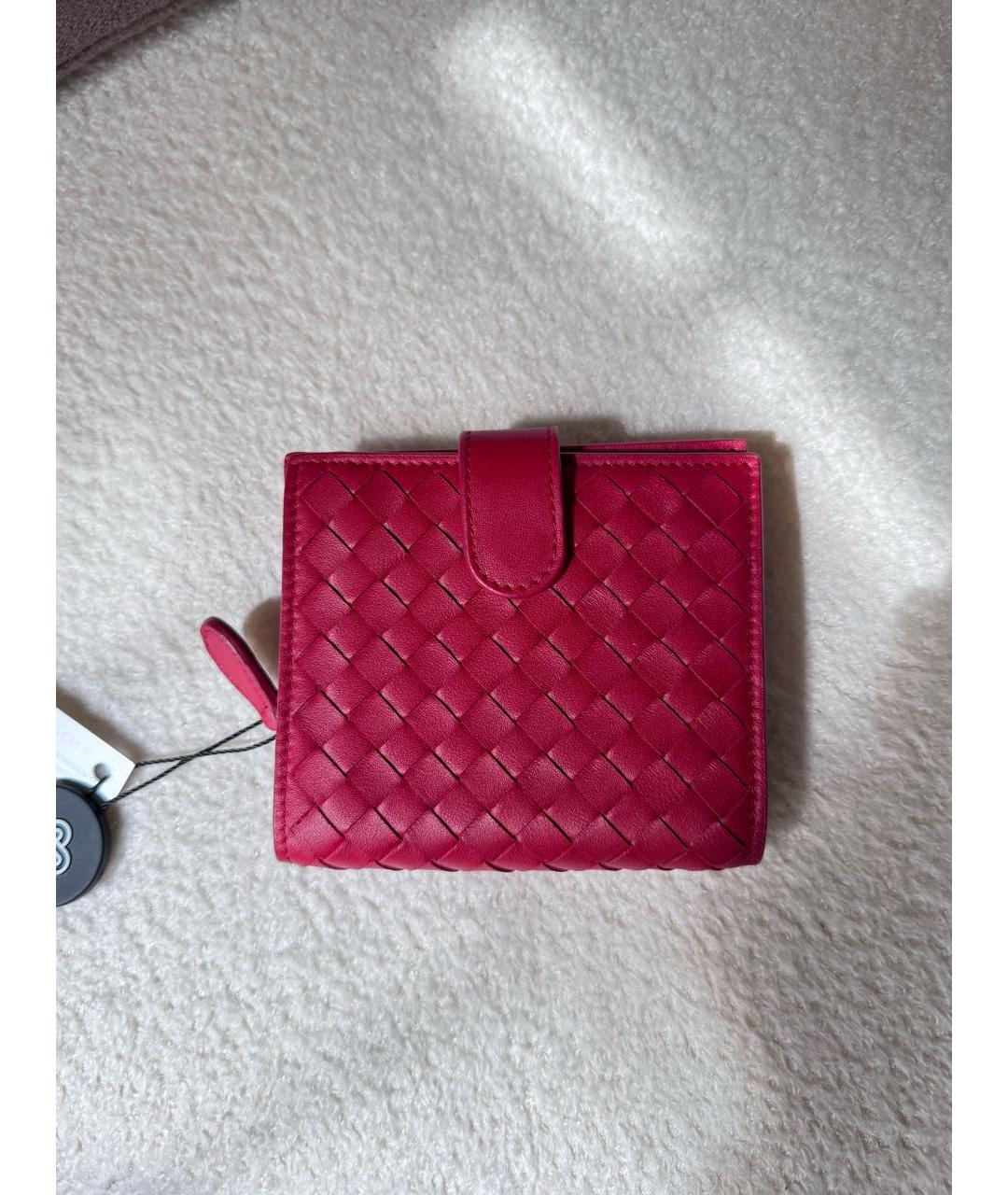 BOTTEGA VENETA Красный кожаный кошелек, фото 9
