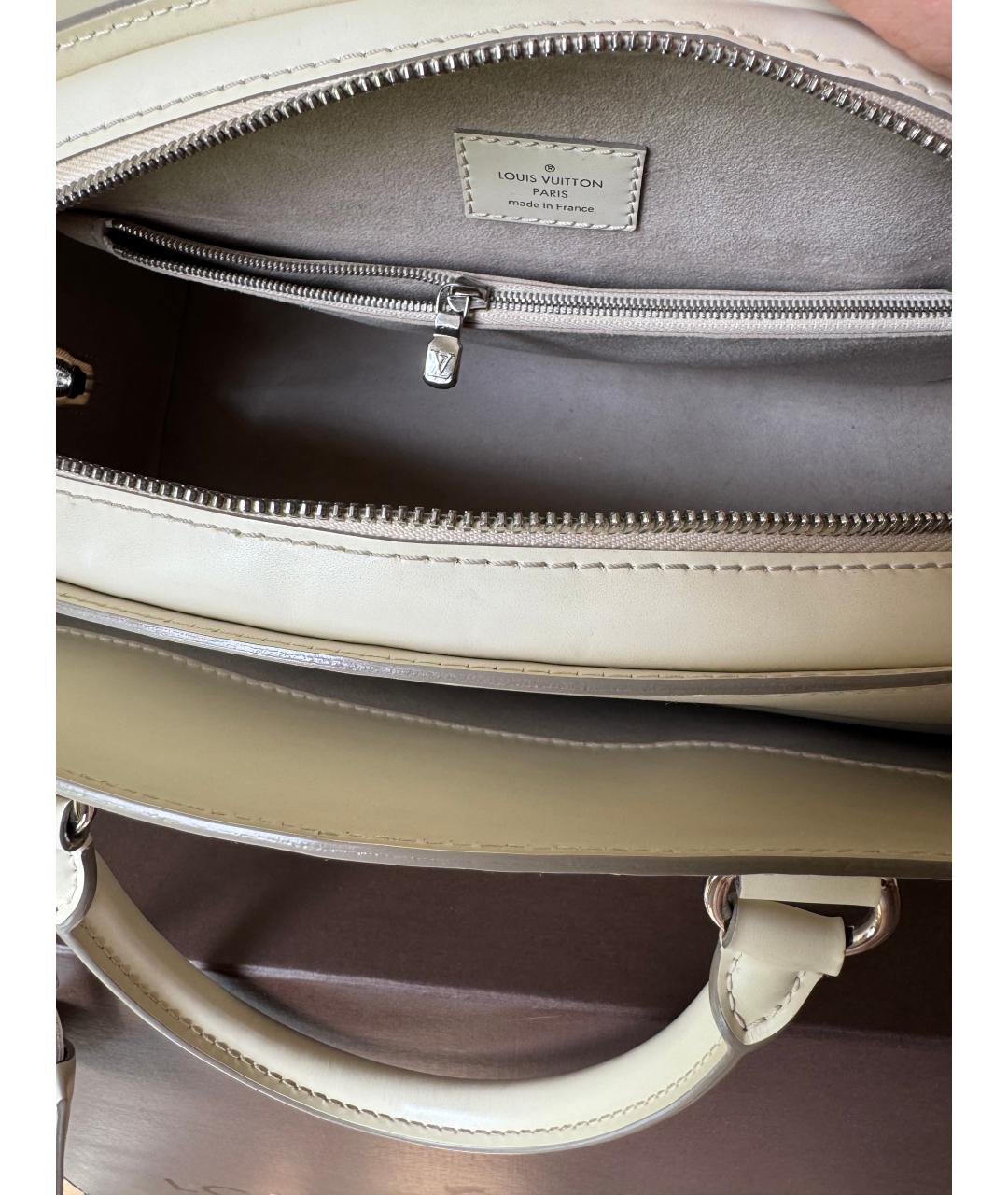 LOUIS VUITTON Белая кожаная сумка с короткими ручками, фото 4