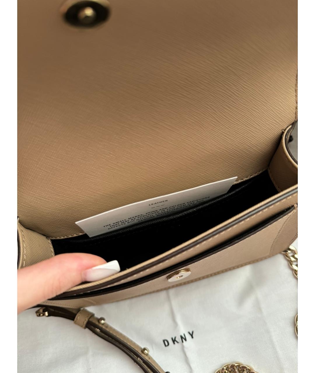 DKNY Бежевая кожаная сумка через плечо, фото 4