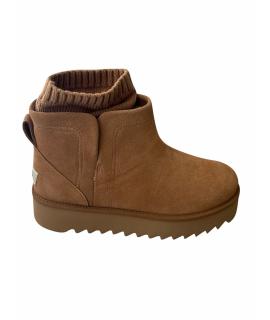 UGG AUSTRALIA Ботинки