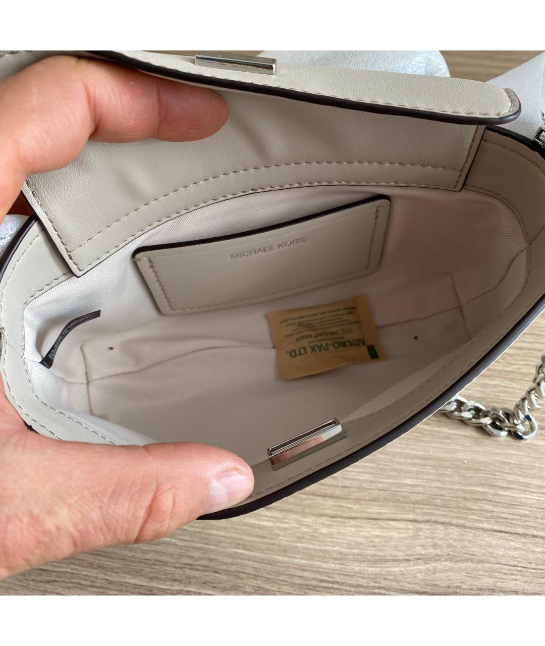 MICHAEL KORS Бежевая кожаная сумка с короткими ручками, фото 6