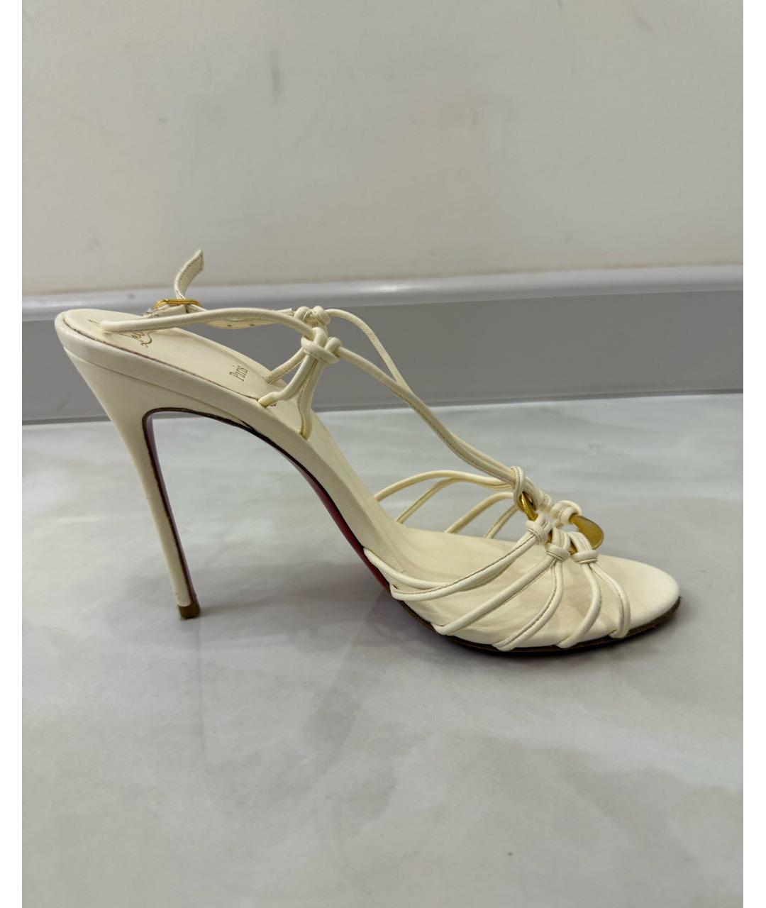 CHRISTIAN LOUBOUTIN Белые кожаные босоножки, фото 7