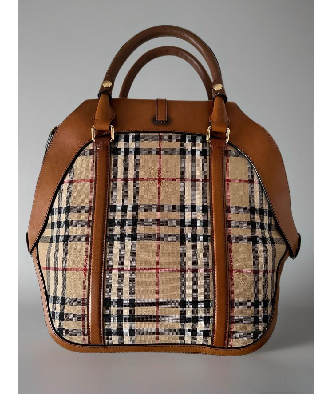 BURBERRY Коричневая кожаная сумка с короткими ручками, фото 3