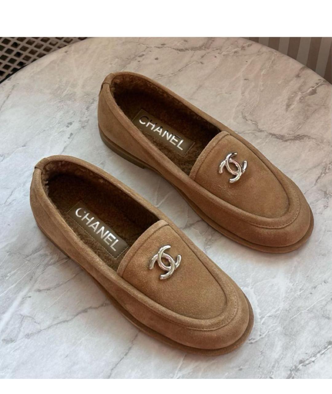 CHANEL Бежевые замшевые лоферы, фото 3