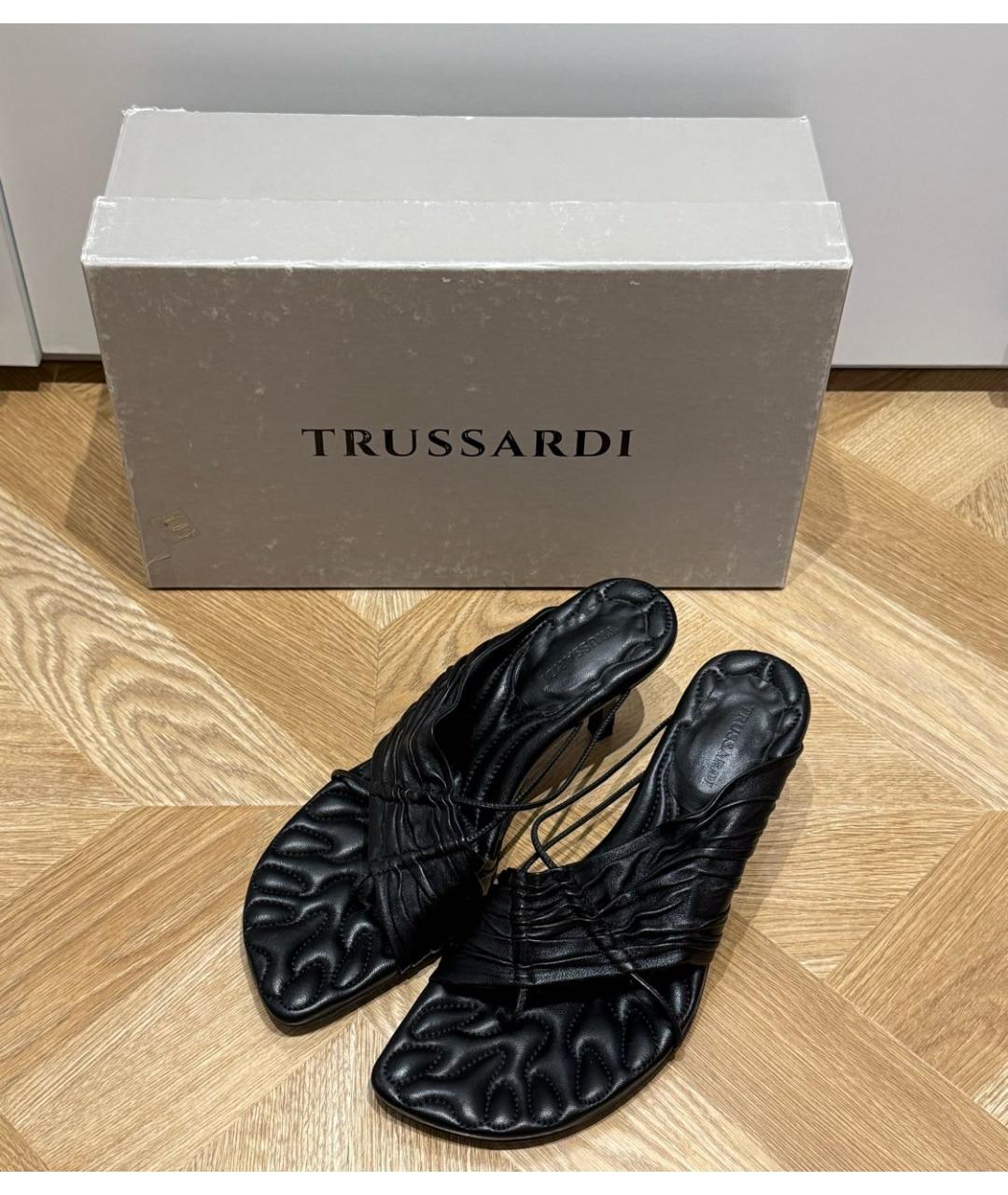 TRUSSARDI Черные кожаные мюли, фото 5