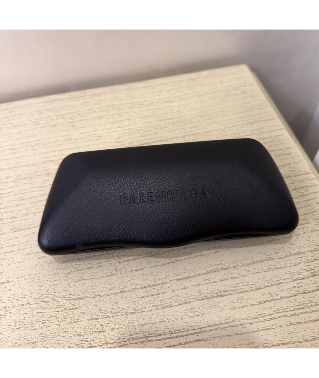 BALENCIAGA Белые пластиковые солнцезащитные очки, фото 4