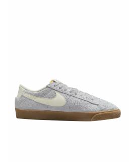 NIKE Кроссовки
