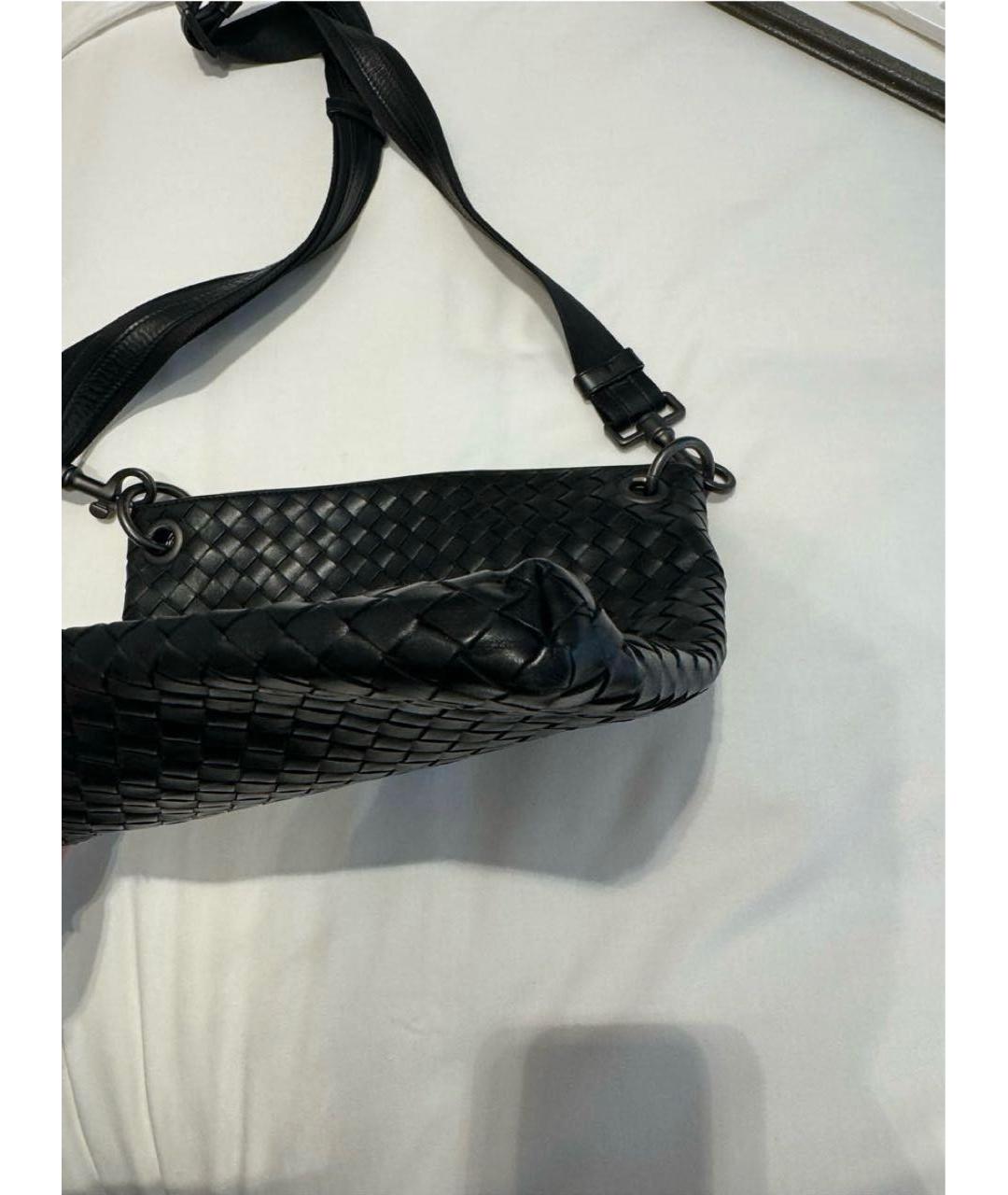 BOTTEGA VENETA Черная кожаная сумка на плечо, фото 5