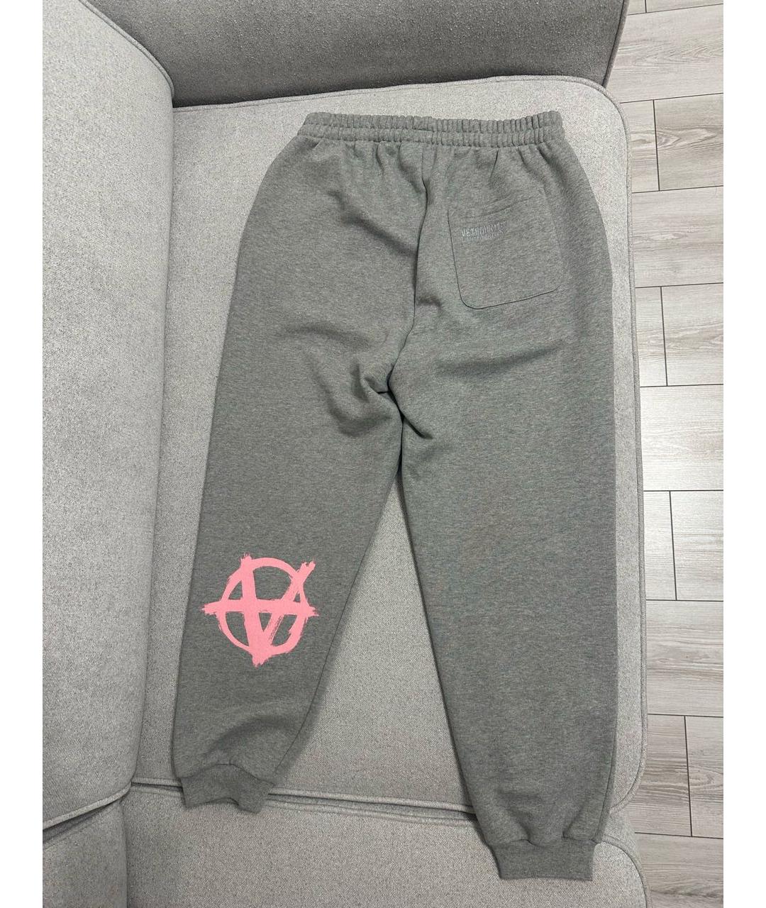 VETEMENTS Серые хлопко-полиэстеровые джинсы, фото 2