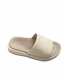 FURLA Шлепанцы