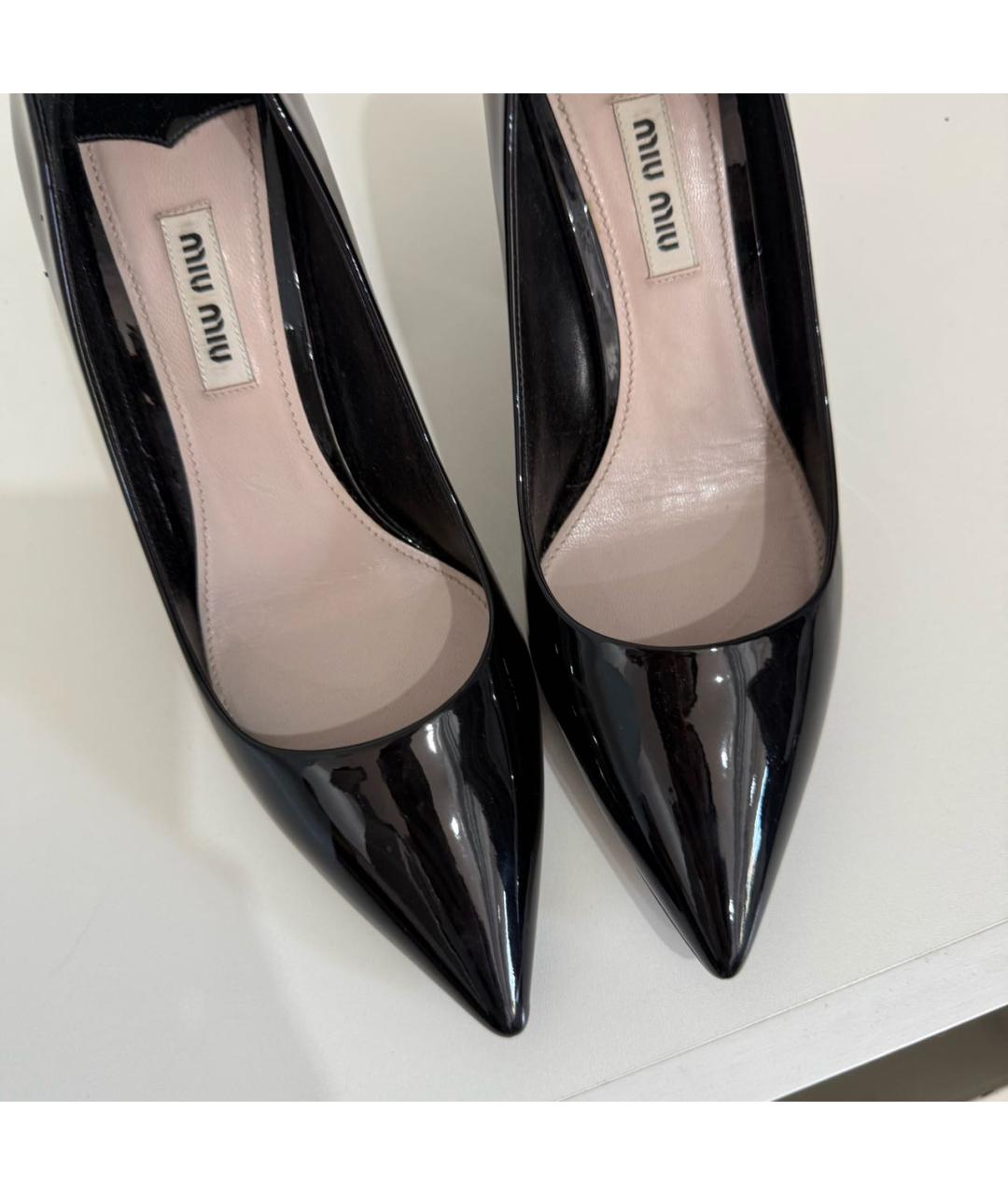 MIU MIU Черные туфли из лакированной кожи, фото 5