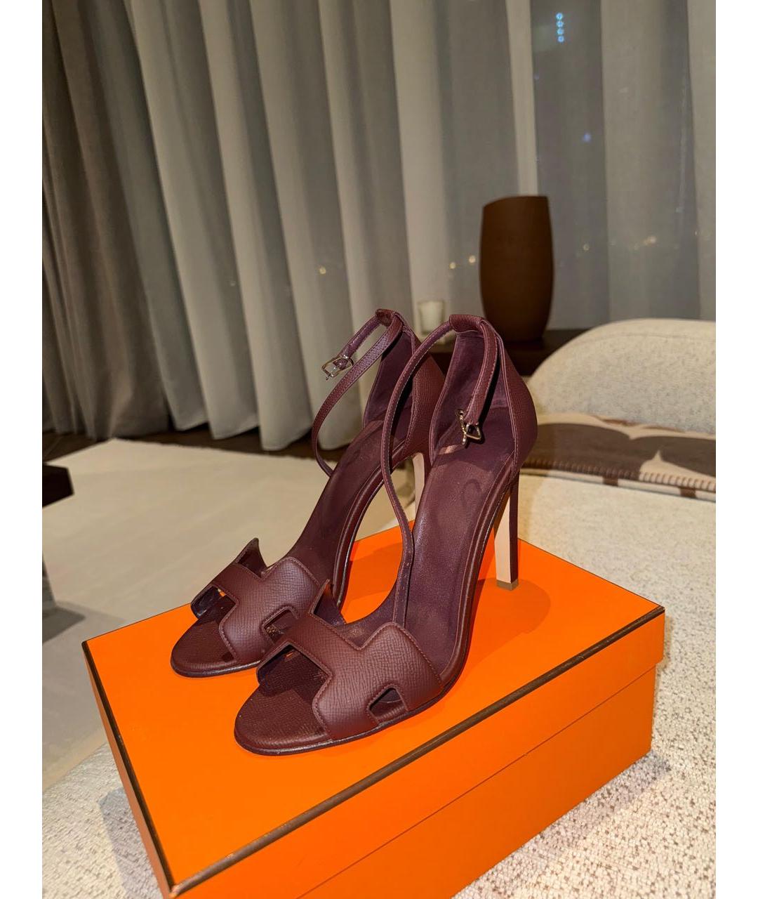 HERMES Бордовые кожаные босоножки, фото 4