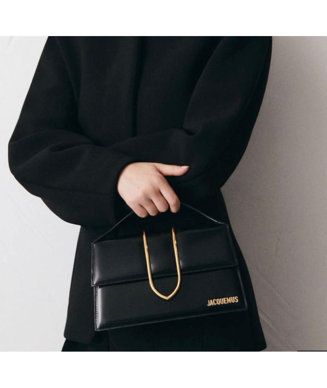 JACQUEMUS Черная сумка через плечо из лакированной кожи, фото 2