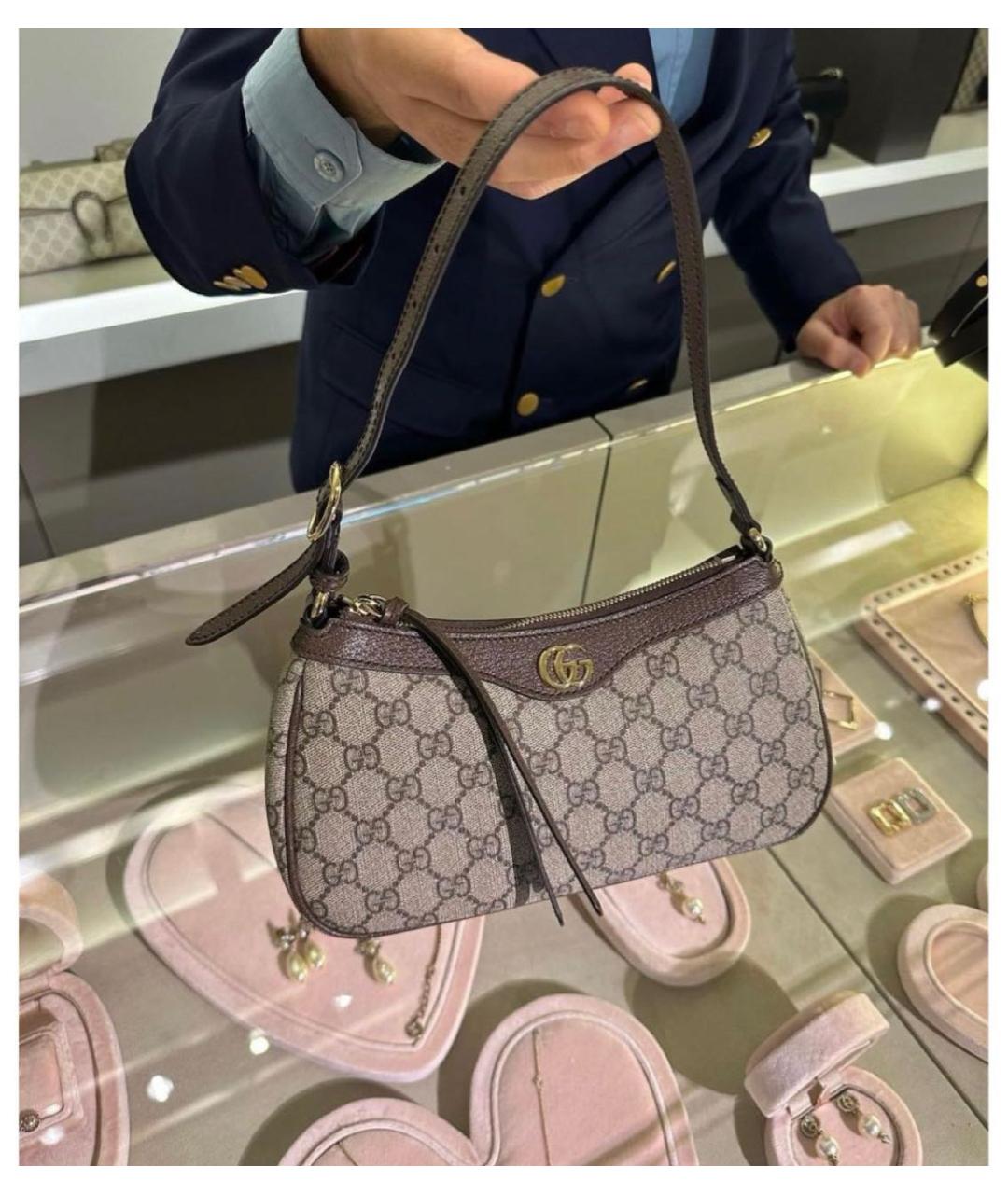GUCCI Коричневая кожаная сумка с короткими ручками, фото 3