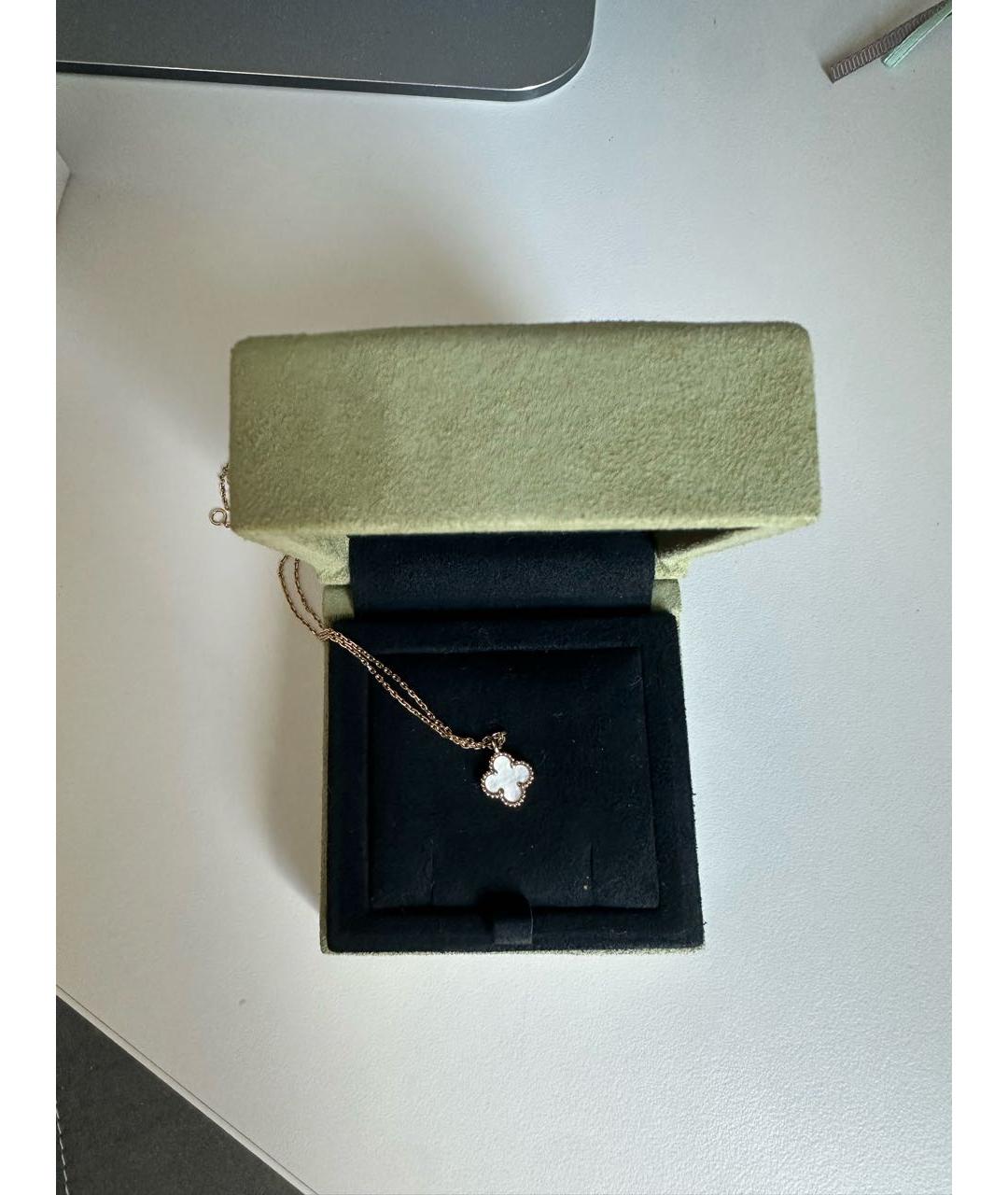 VAN CLEEF & ARPELS Бежевая подвеска из желтого золота, фото 5