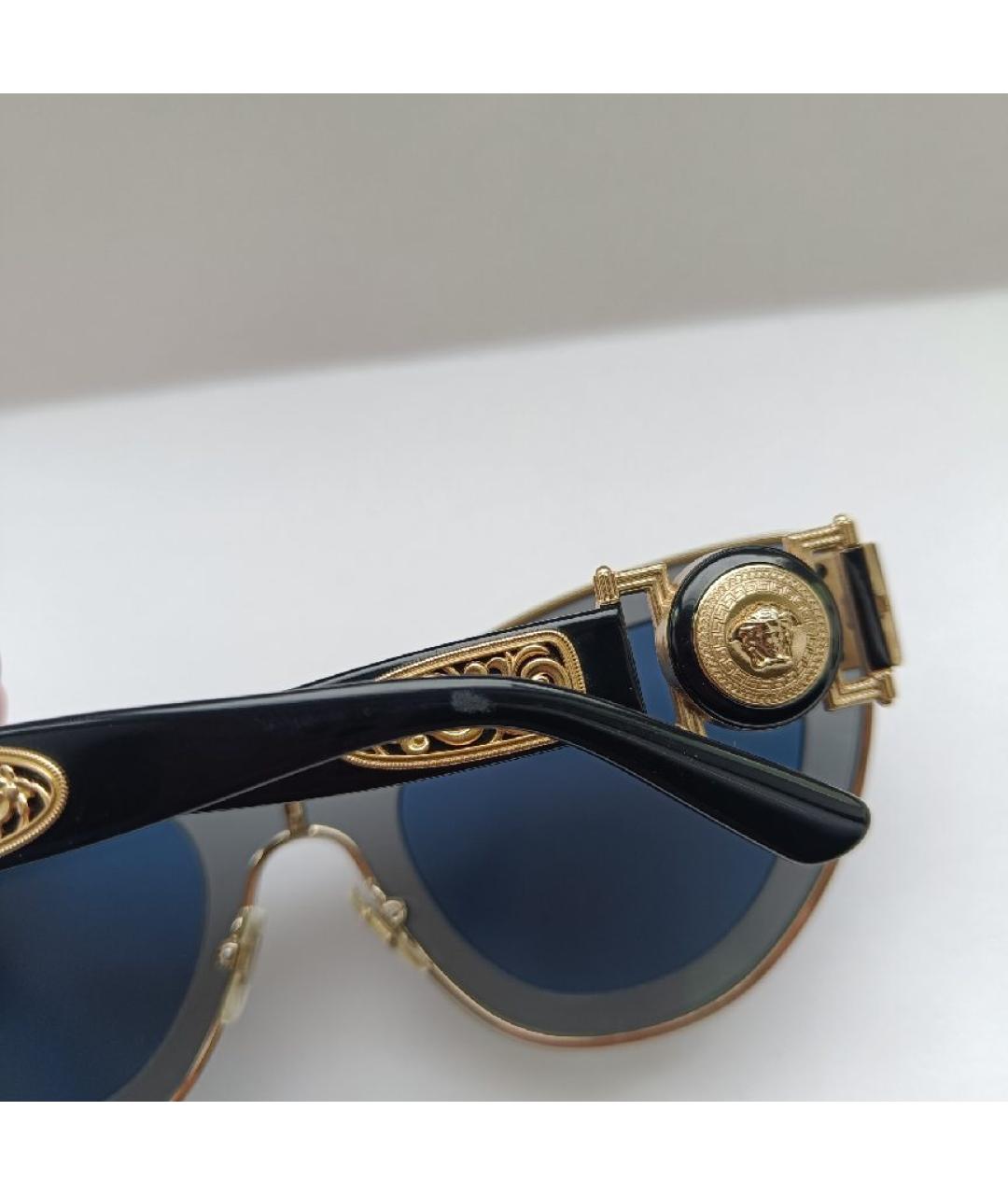 VERSACE Антрацитовые пластиковые солнцезащитные очки, фото 7