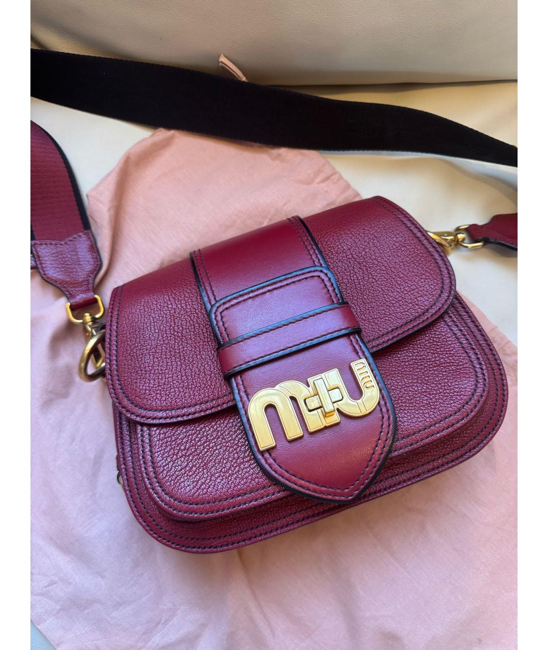 MIU MIU Бордовая кожаная сумка через плечо, фото 6
