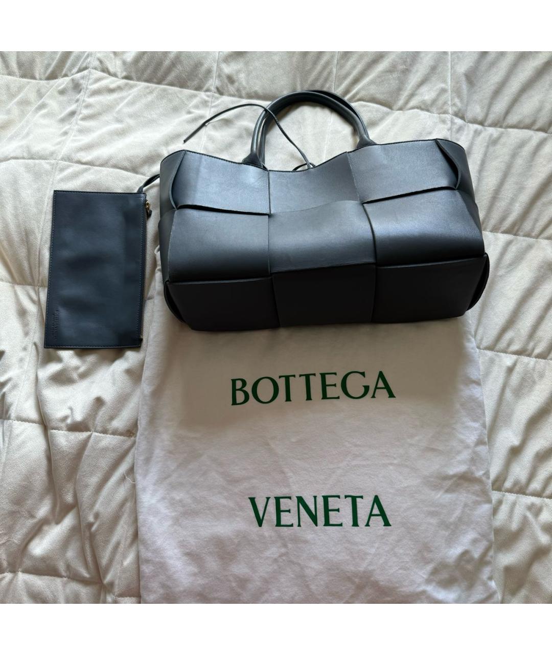 BOTTEGA VENETA Серая кожаная сумка тоут, фото 5