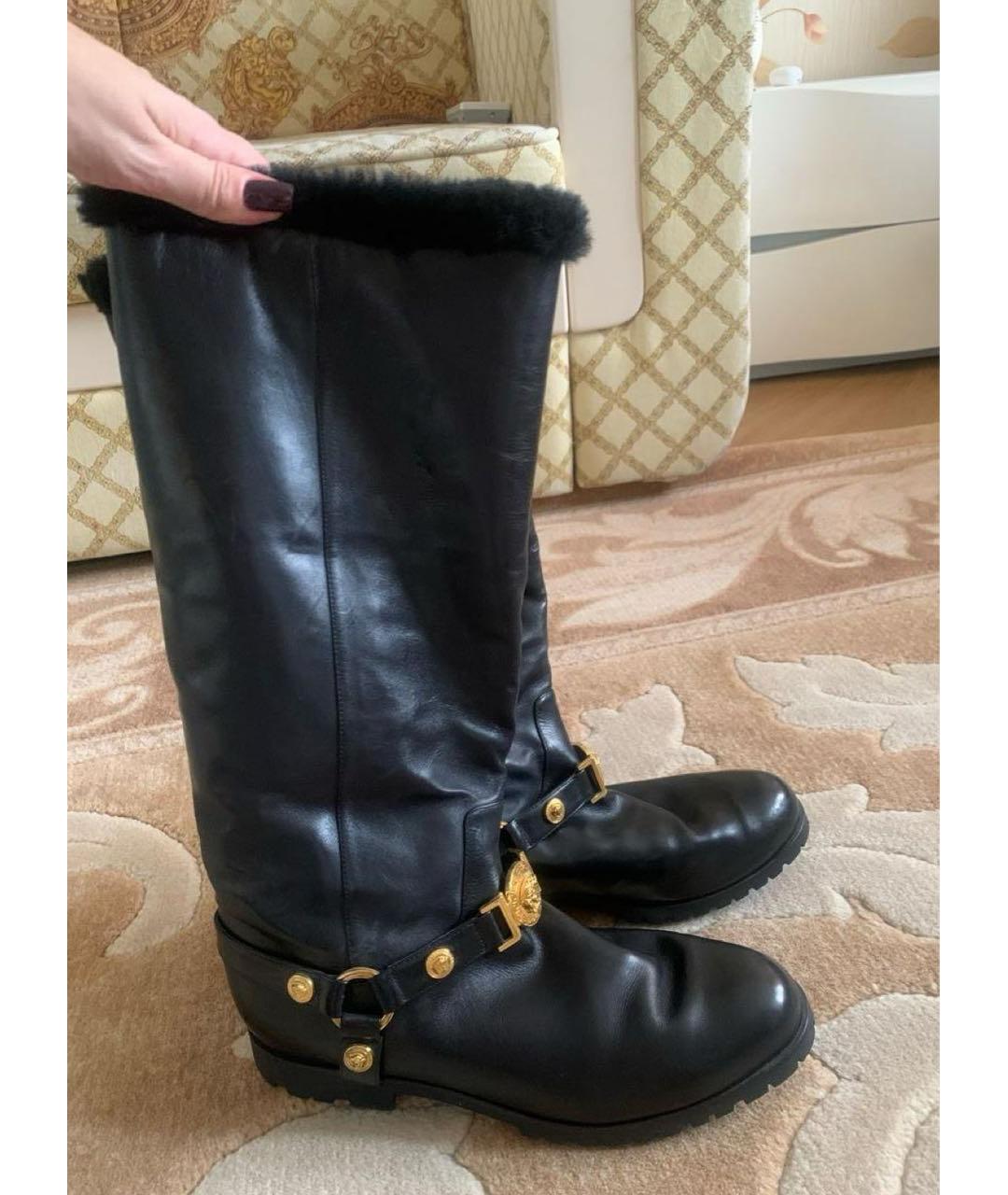 VERSACE Черные кожаные сапоги, фото 2