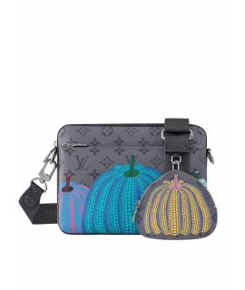 LOUIS VUITTON Сумка на плечо