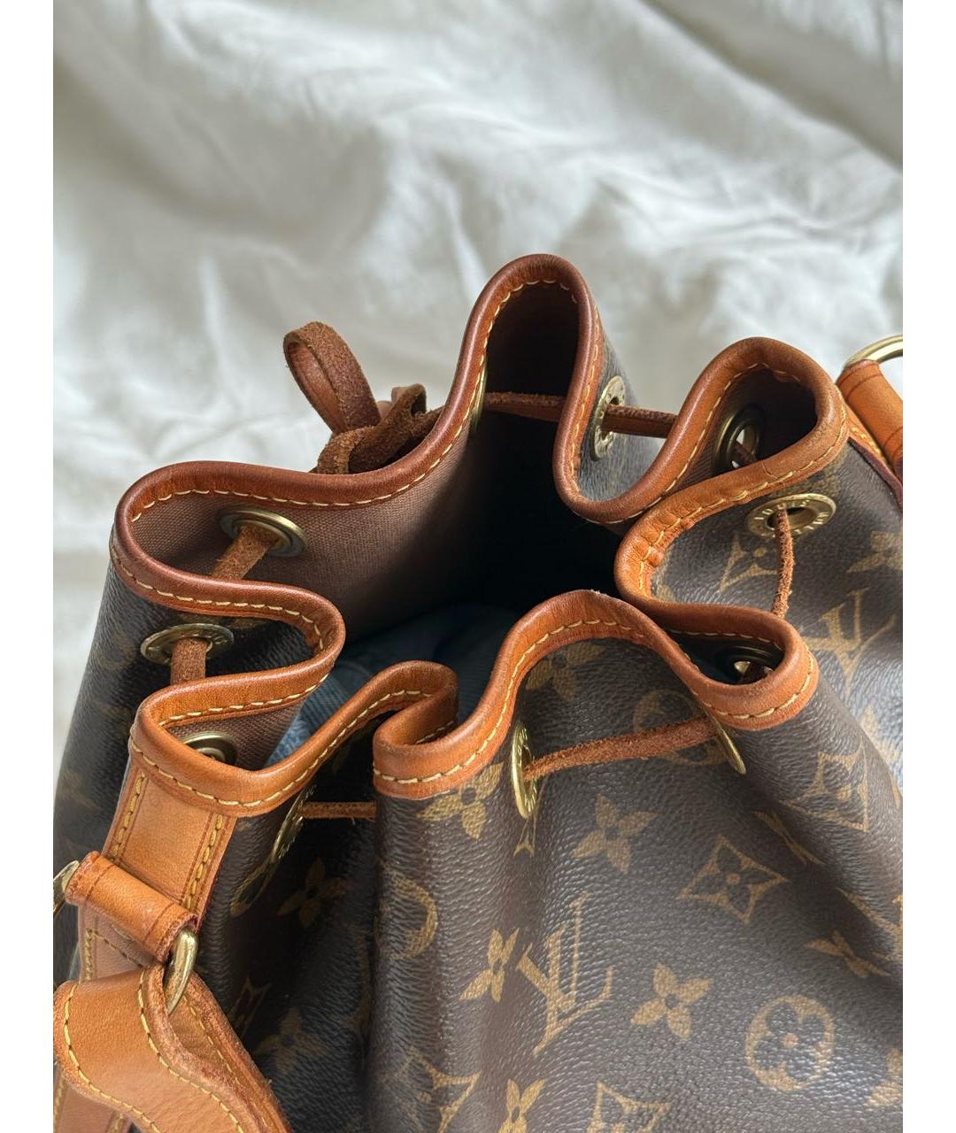 LOUIS VUITTON Коричневая кожаная сумка через плечо, фото 3