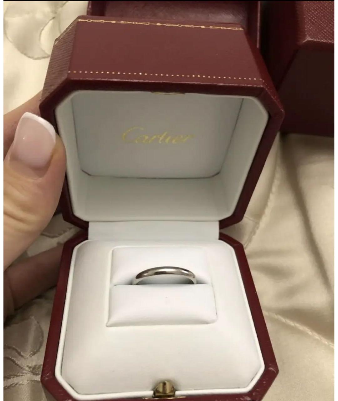 CARTIER Белое платиновое кольцо, фото 2