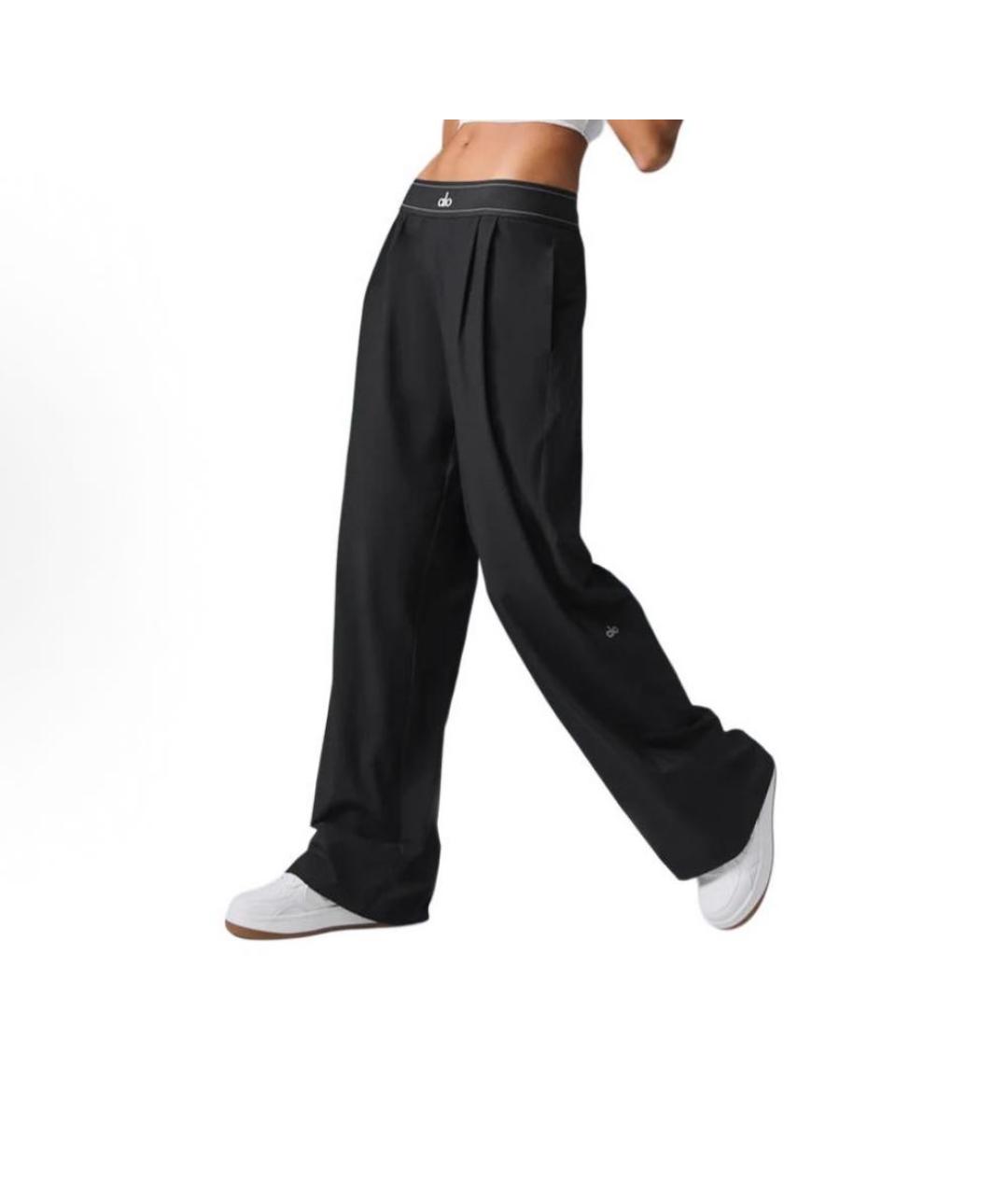 ALO YOGA Черные полиэстеровые спортивные брюки и шорты, фото 4