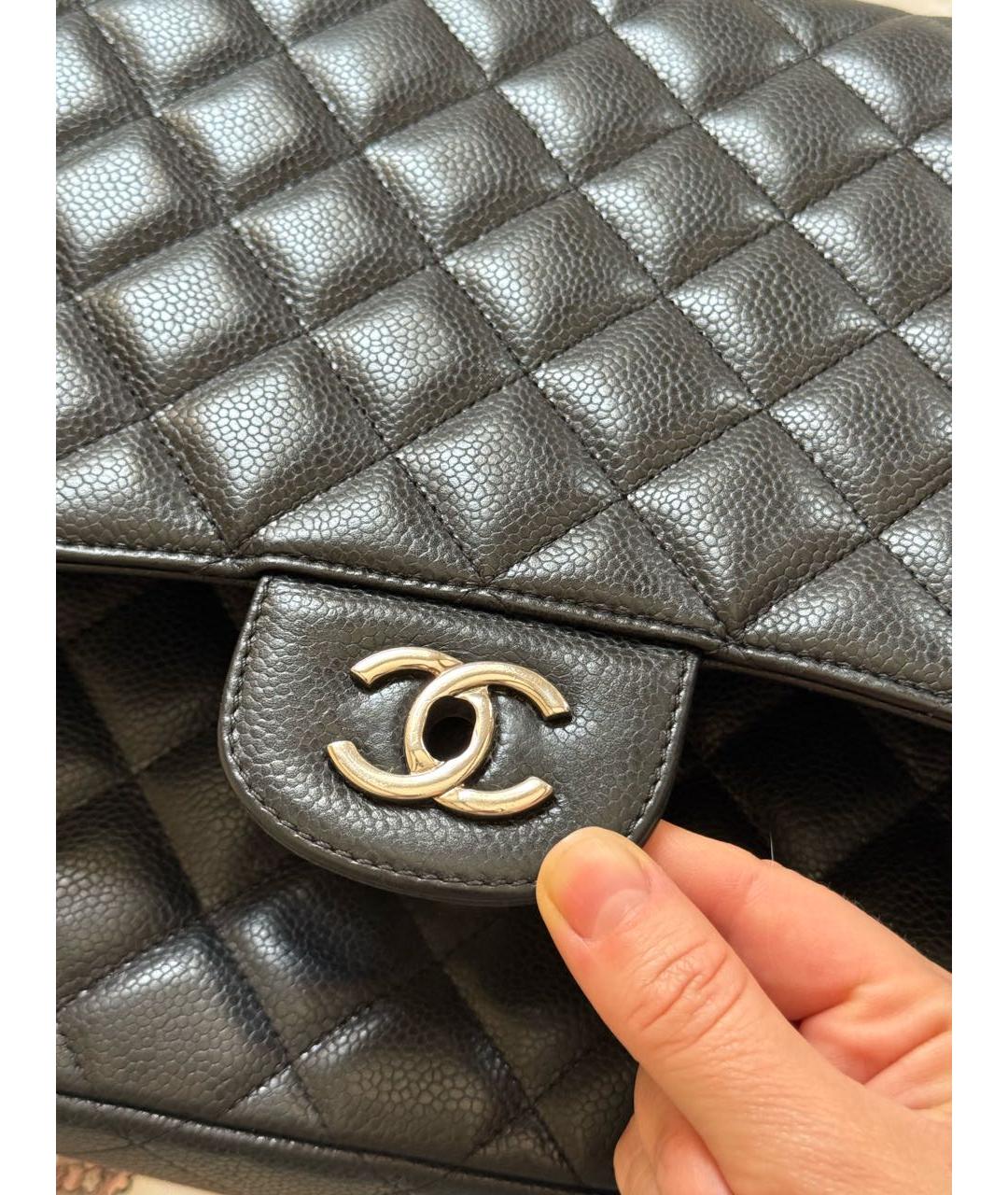 CHANEL Черная кожаная сумка с короткими ручками, фото 5